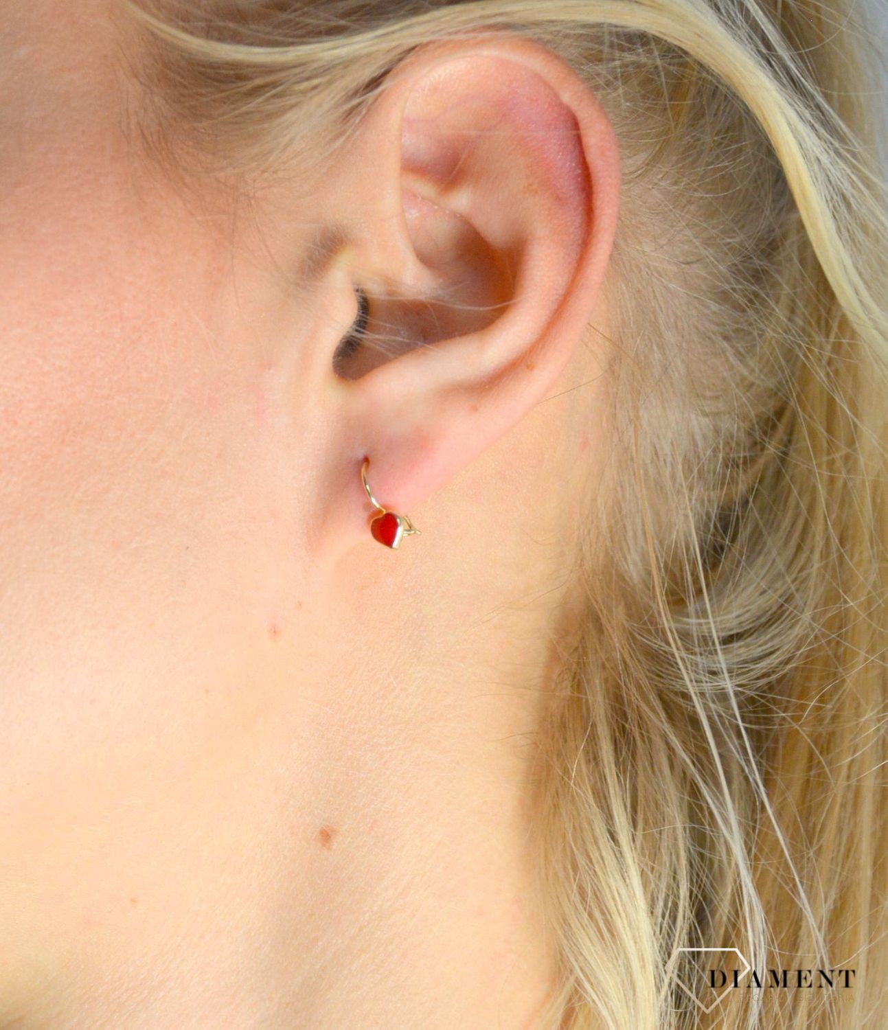 Złote kolczyki dla dziewczynki czerwone serduszko z emalii KL 3596A.jpg